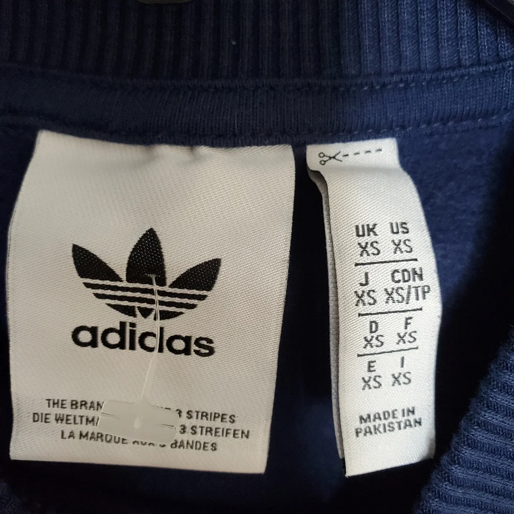 Adidas Oversized Mountaineering Climbing Patch  Crew Sweatshirt Y2k